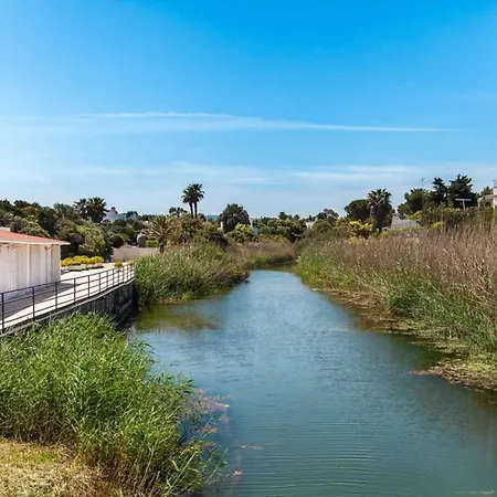 A Di Ostuni Rosa Marina